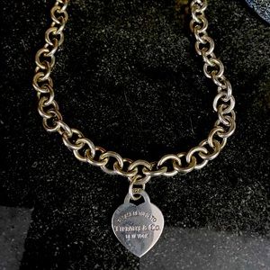 Tiffany and co necklace used